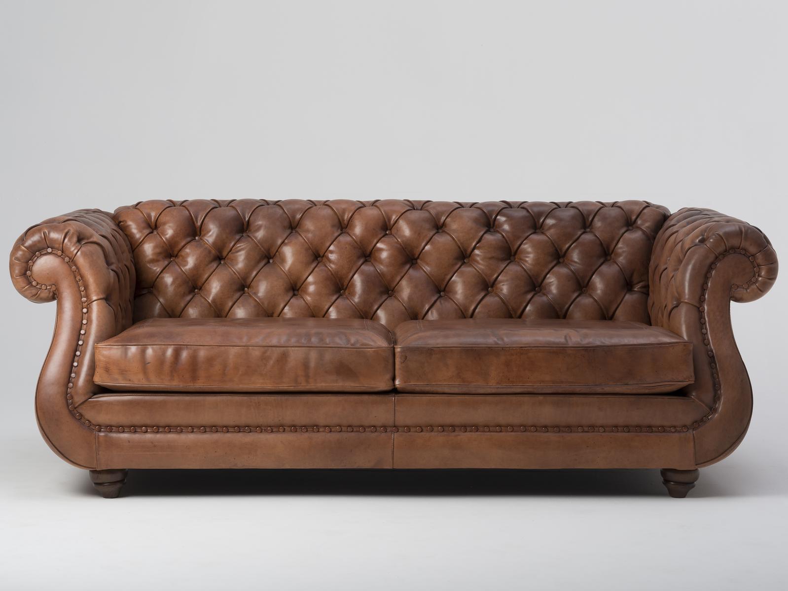 Tufted 3 seater leather sofa | Tipo by Mantellassi 1926