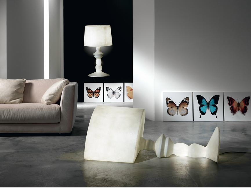 LED fiberglass floor lamp | Alibabig by Karman