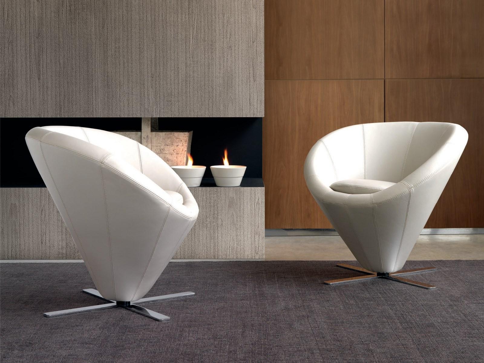 Swivel armchair with 4-spoke base | Flute by Dema