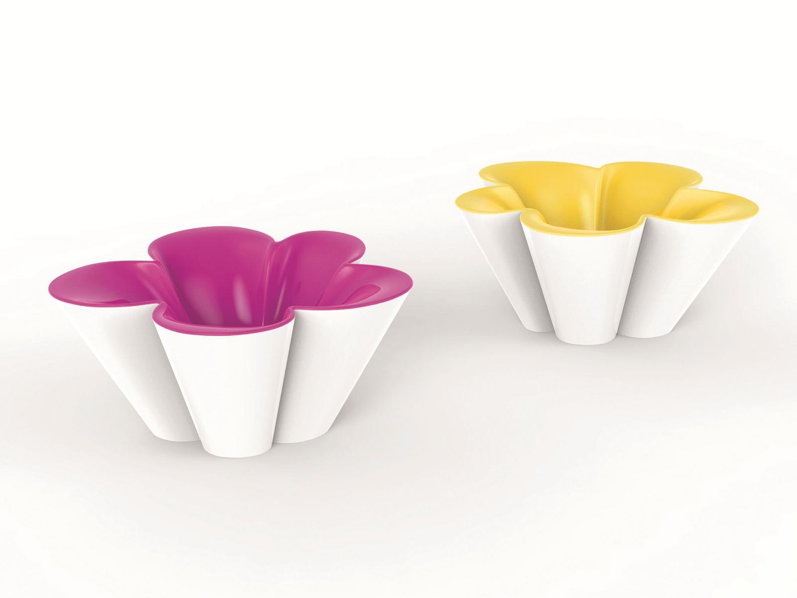 Garden side table / garden vase | Agatha by Vondom