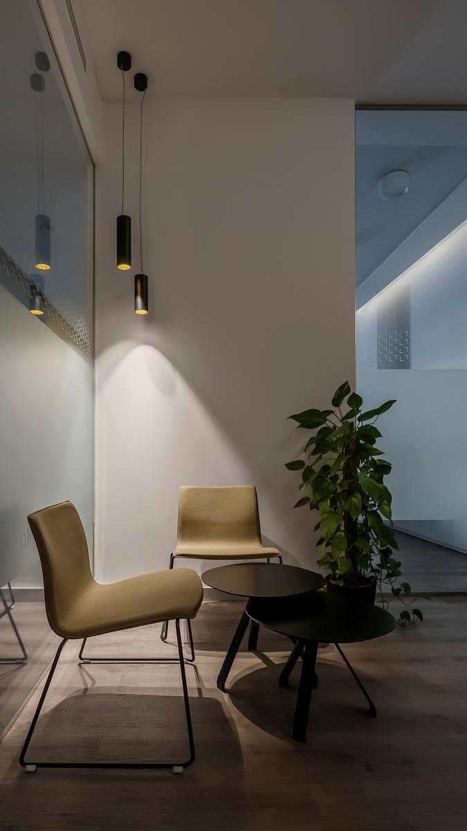 LED aluminium pendant lamp | Scope 21 by Arkoslight