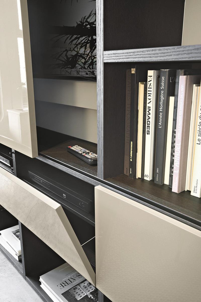Sectional modular custom bookcase | Selecta by Lema