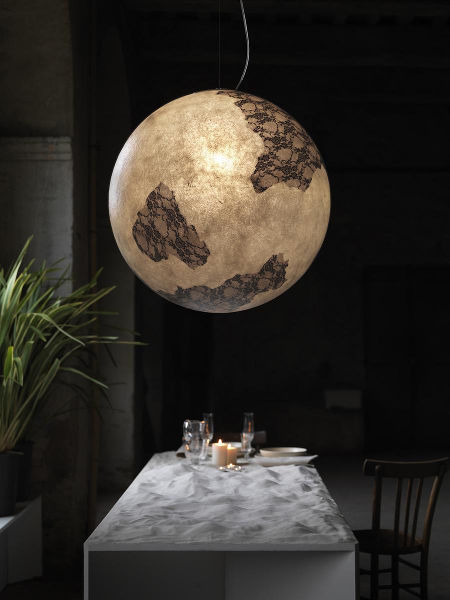 Fiberglass pendant lamp | Ululì - Ululà by Karman