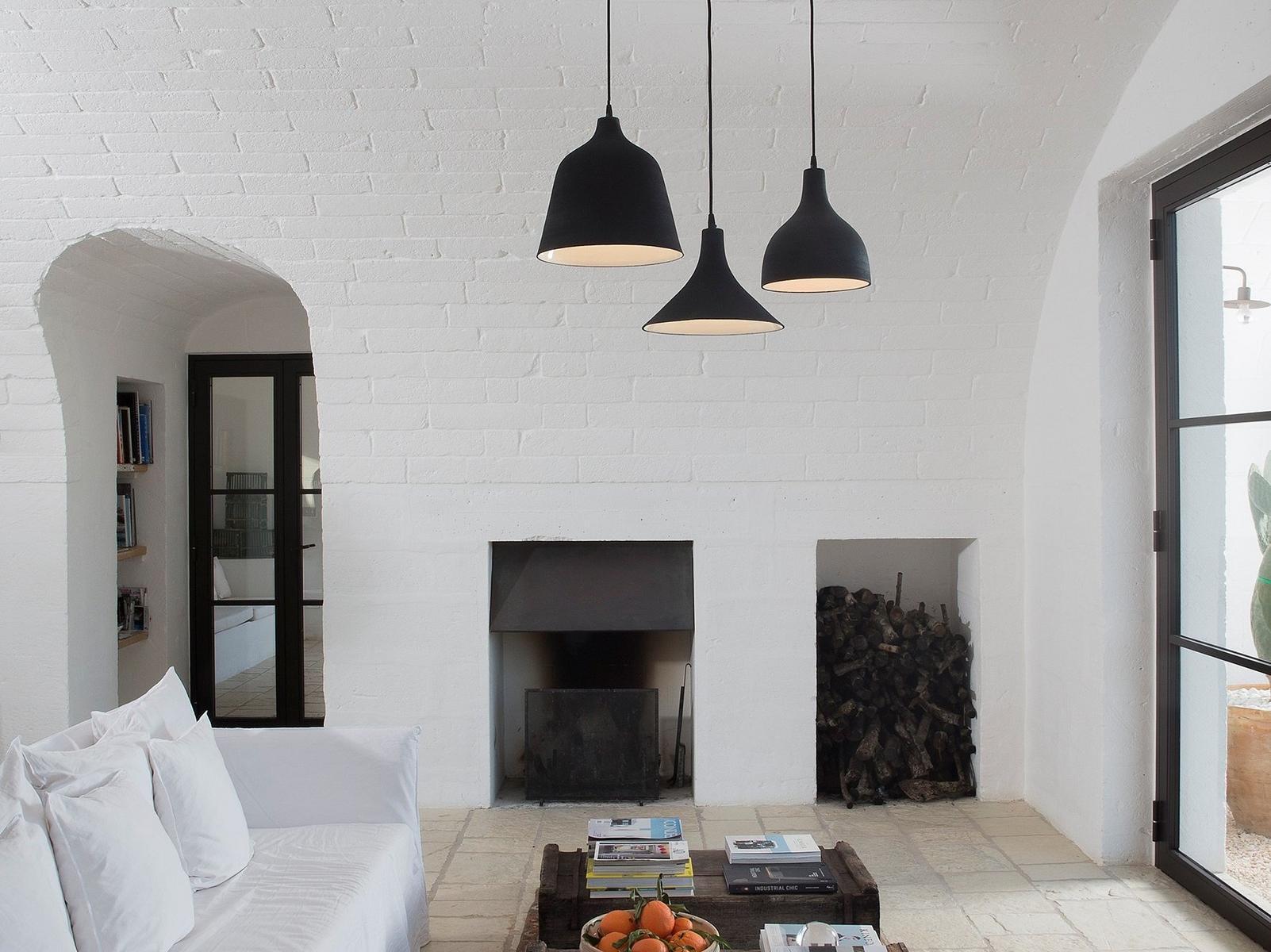 Direct light porcelain stoneware pendant lamp | T-black by Karman