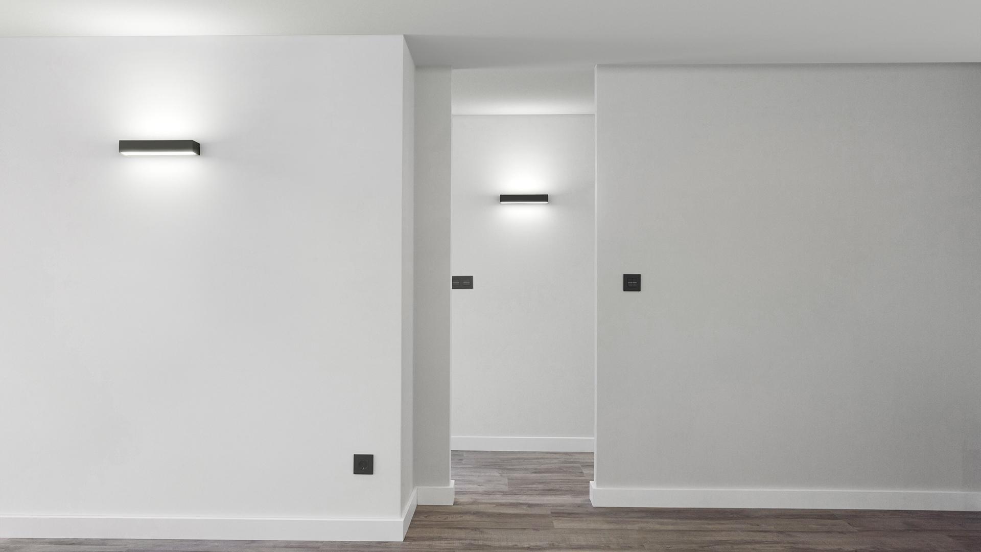 LED direct-indirect light aluminium wall light |  by Arkoslight