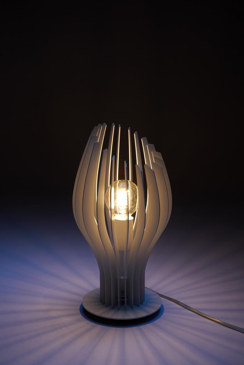 Direct light metal table lamp | Slices-s by Zava