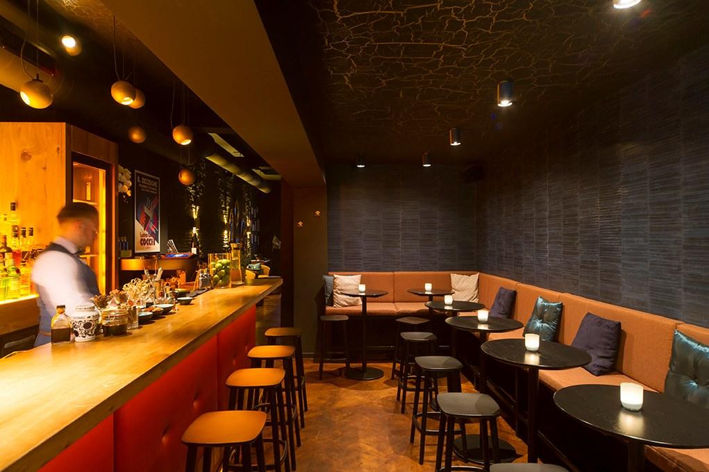 Direct light aluminium ceiling lamp | Coolcat by Dark