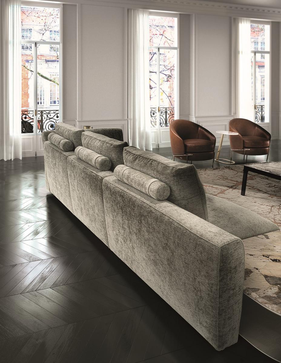 Sectional leather sofa | Riverside by Longhi