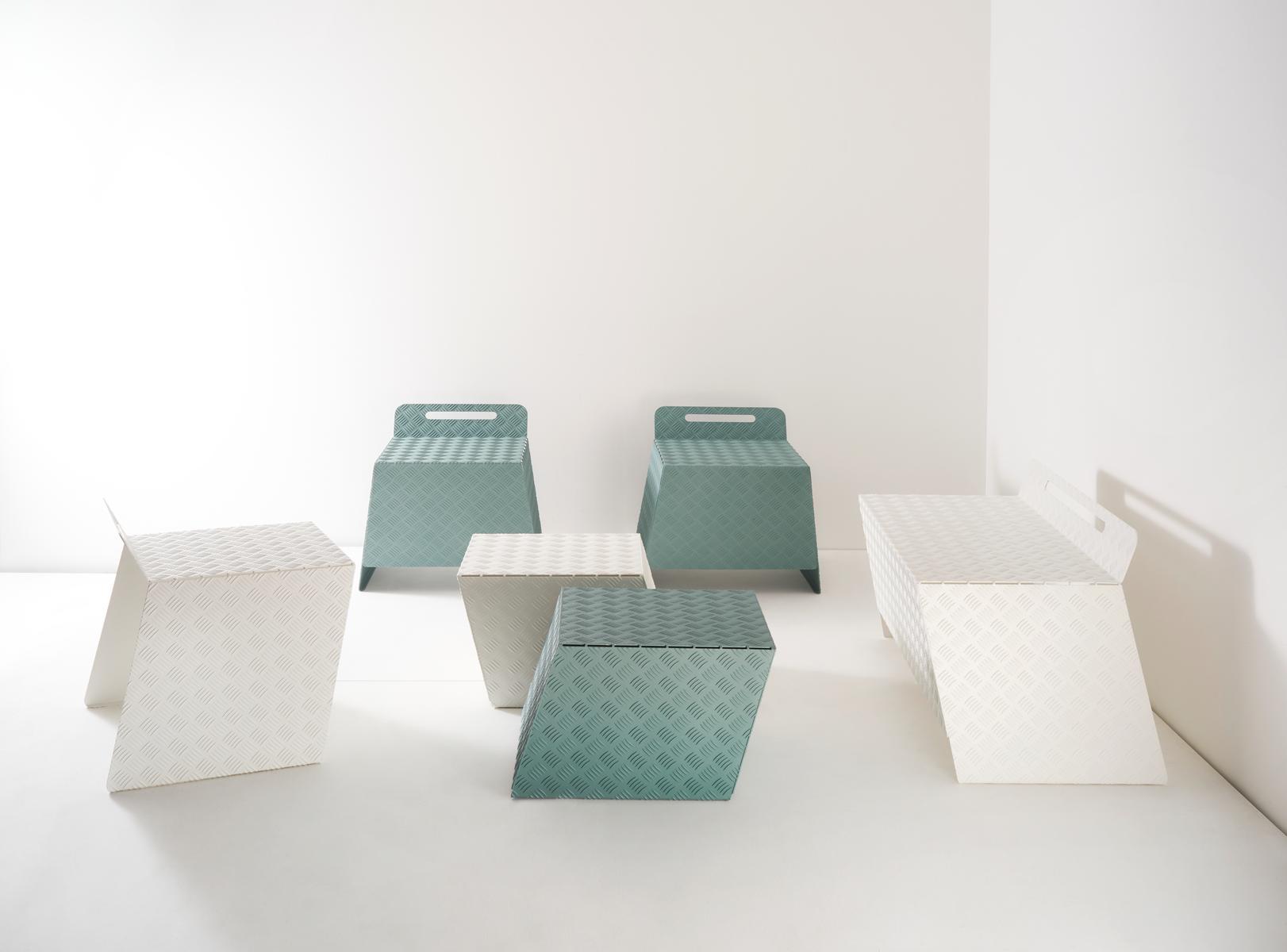 Low plate stool | Street by Zava