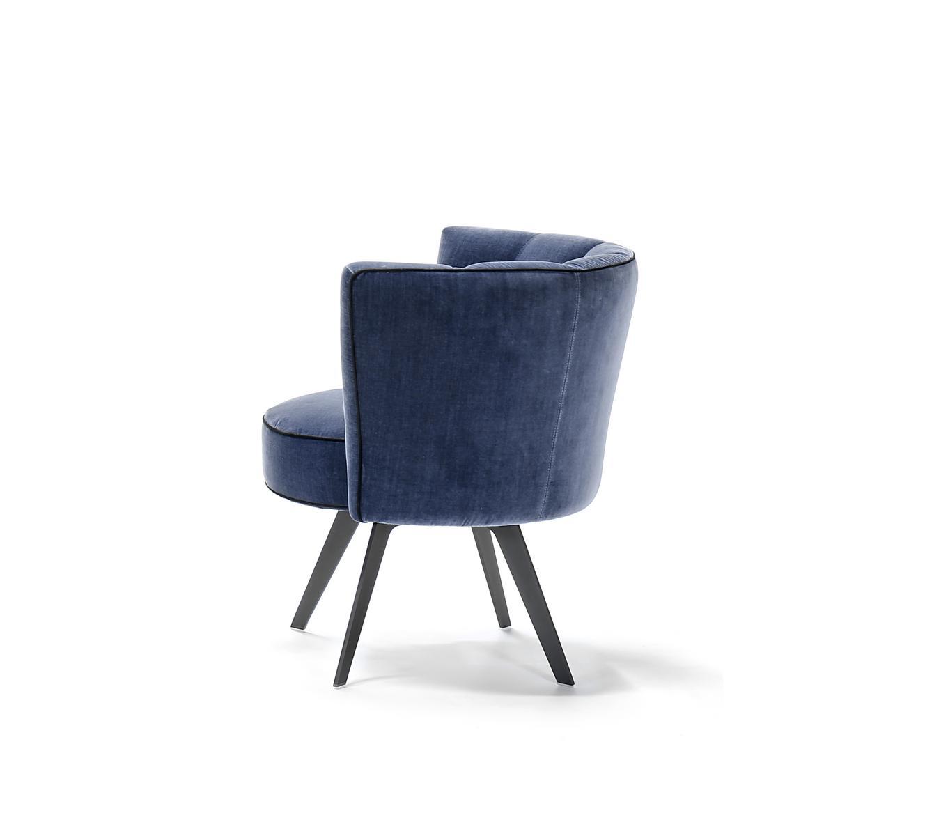 Upholstered velvet easy chair | Diva by Borzalino