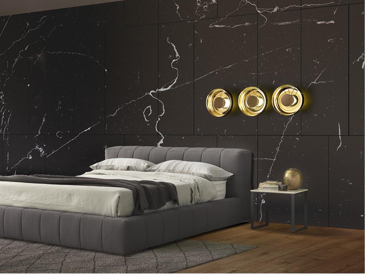 LED blown glass wall light with dimmer | Gong by Italamp