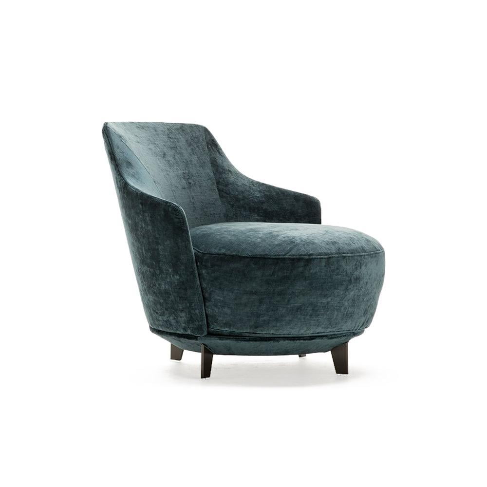 Leather armchair with high back in a contemporary style | Jammin by Alberta Salotti