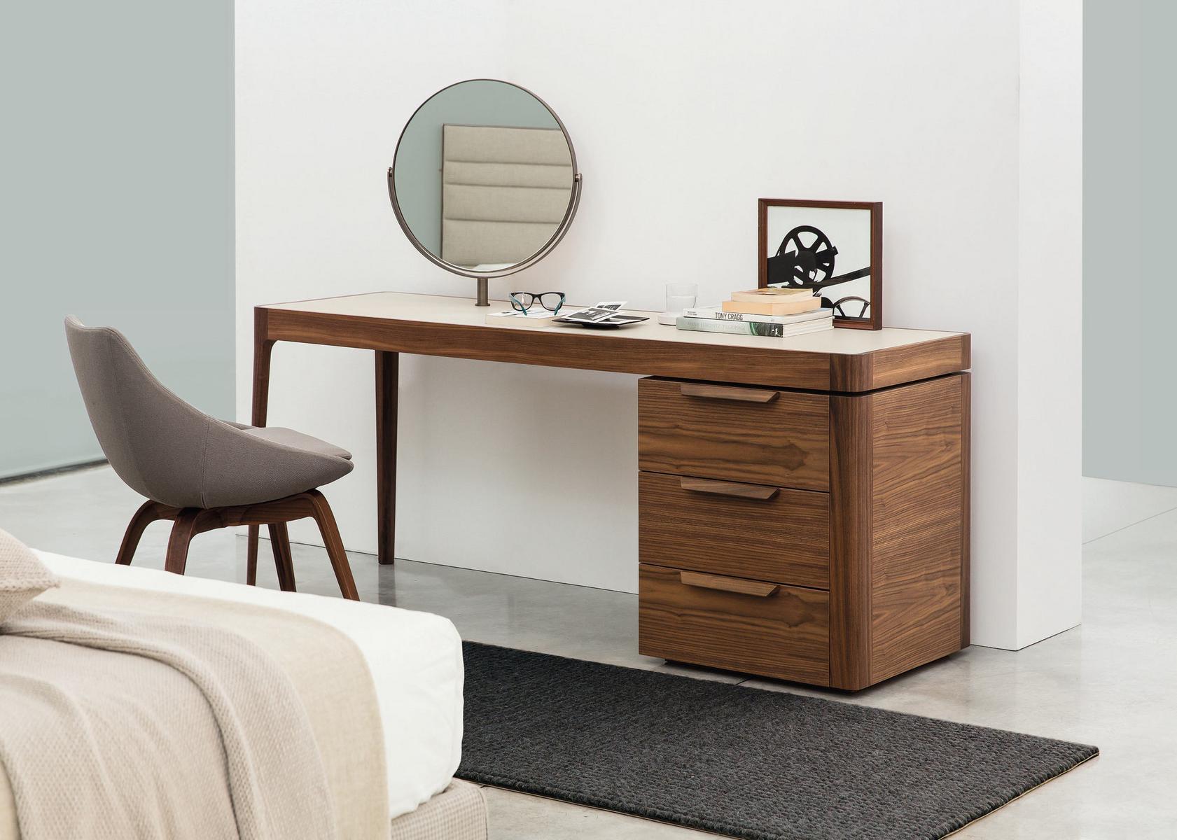 Walnut secretary desk with drawers | Afrodite by Porada