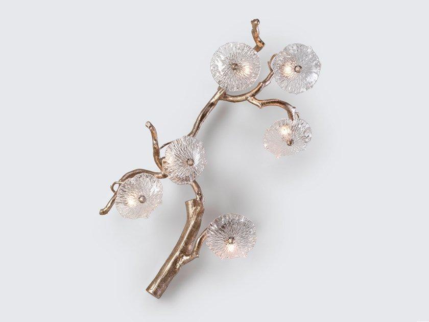 Handmade bronze wall light | Nenufar Ap1475/6 by Serip