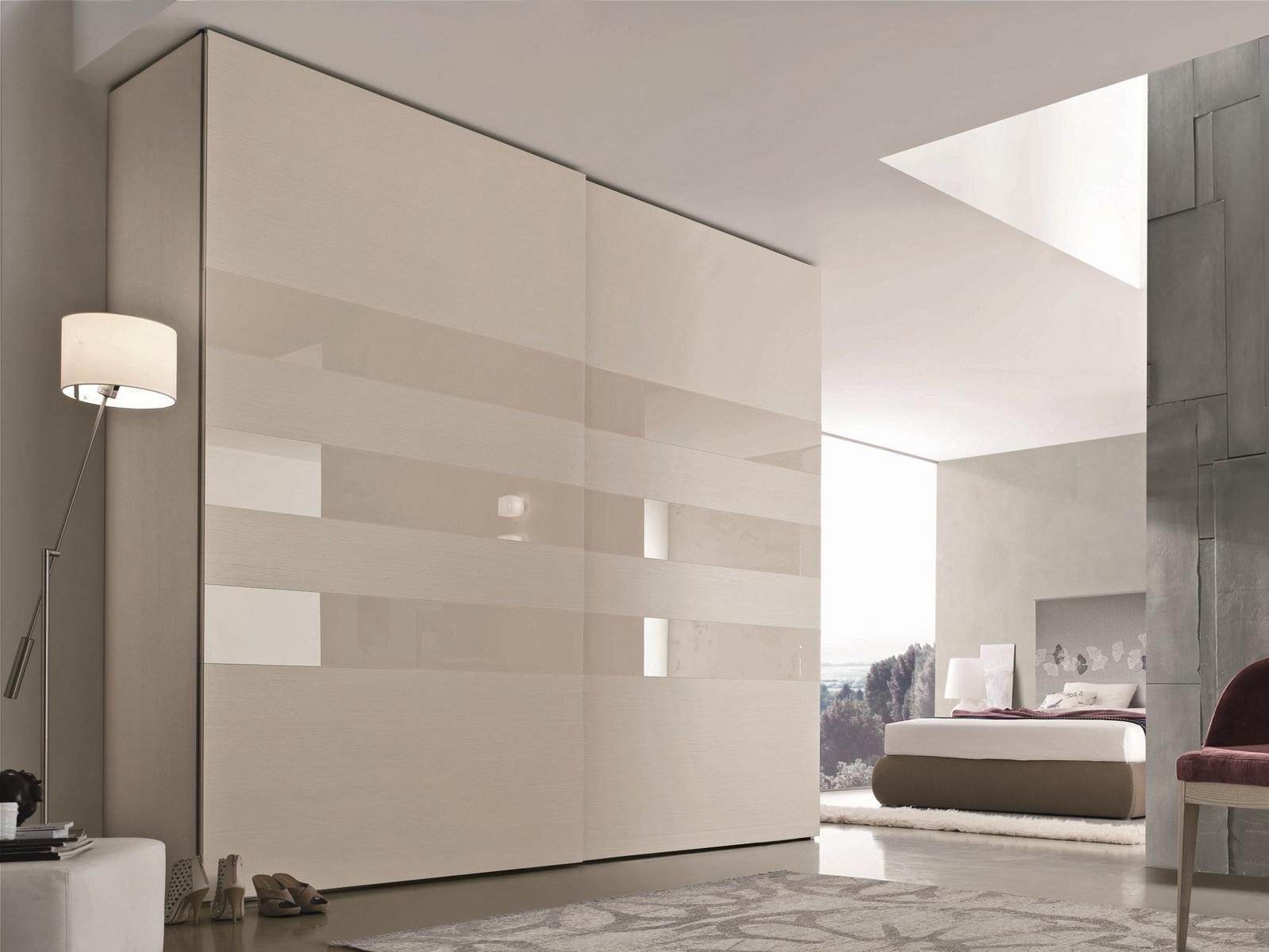 Wardrobe with sliding doors | Step 3 by Tomasella