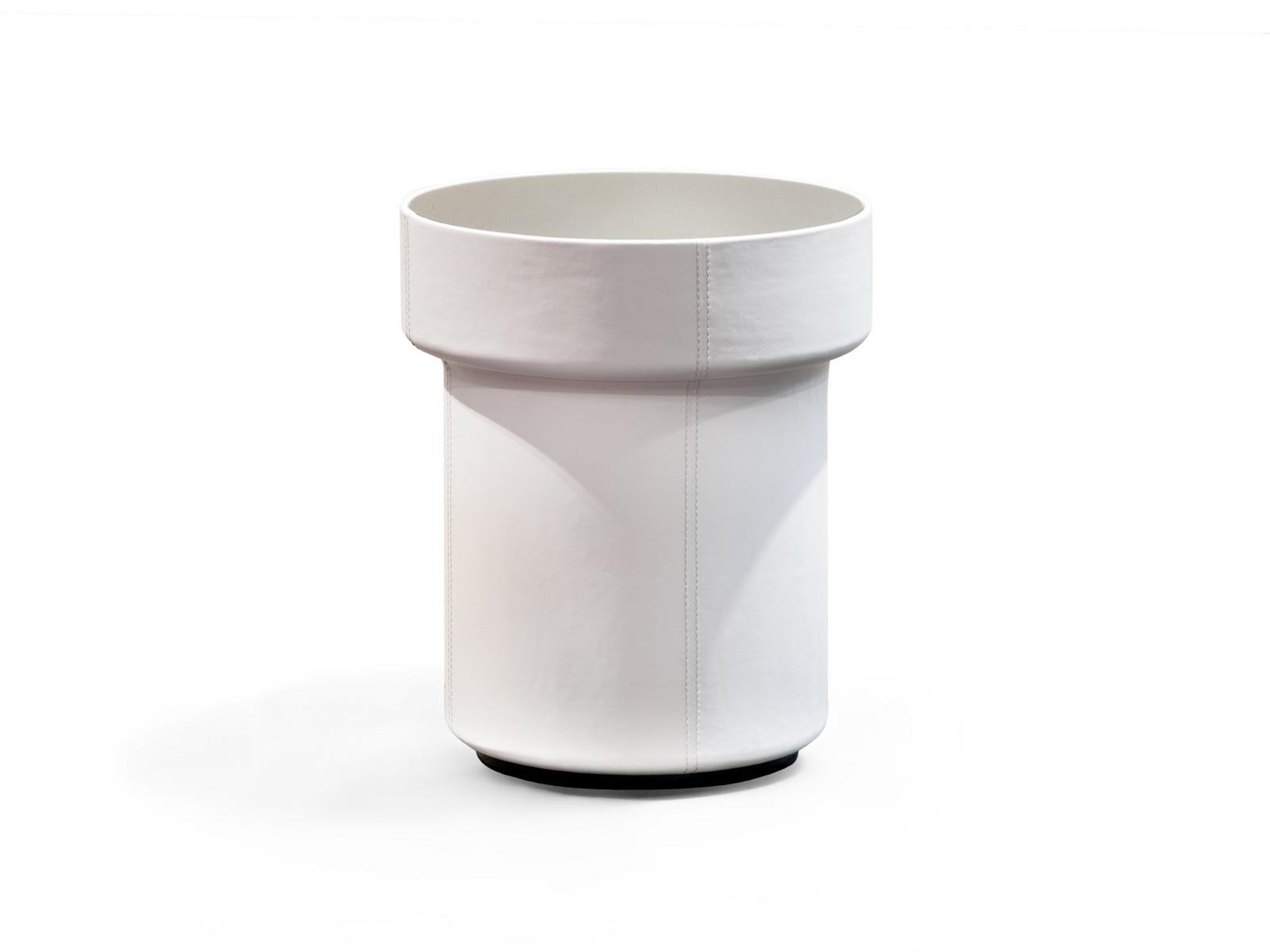 Round mirrored glass coffee table | Coil by Formitalia