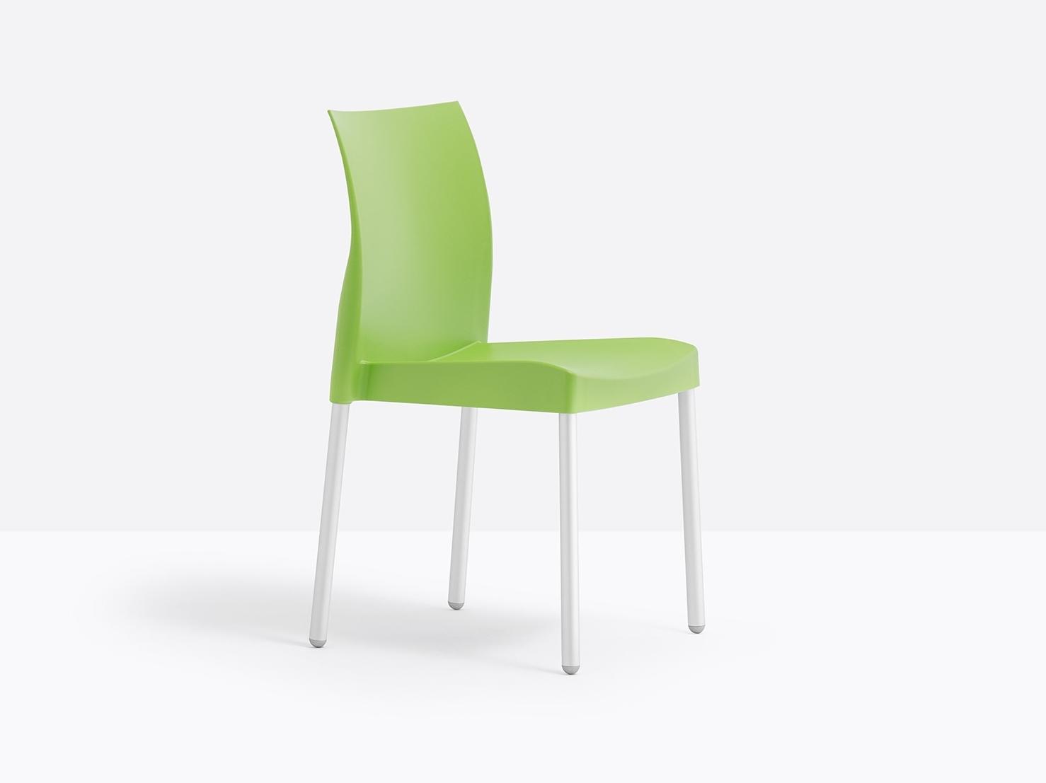 Stackable polypropylene chair | Ice 800 by Pedrali