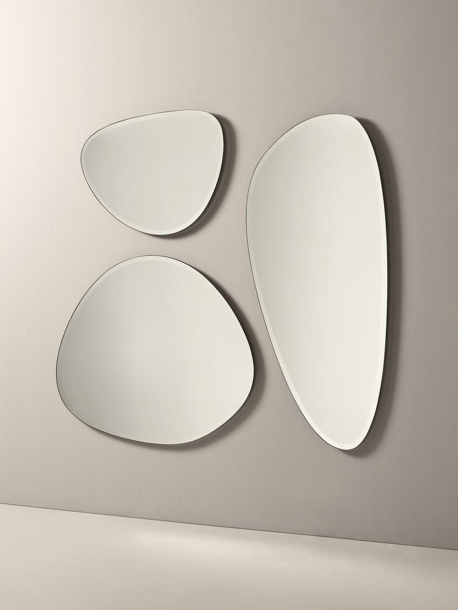 Oval wall-mounted mirror | Spot L by Midj
