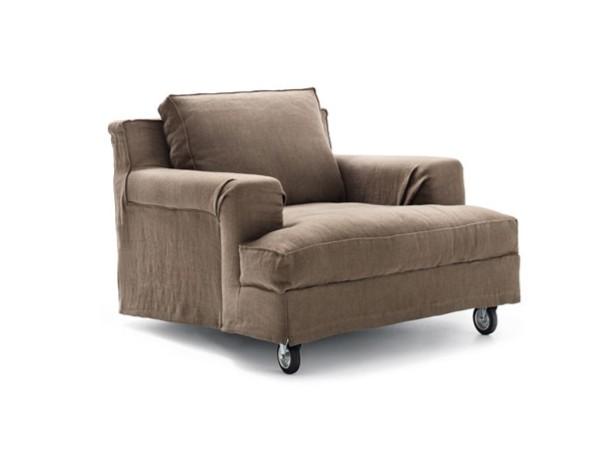 Fabric armchair with castors | Aberdeen by Lema