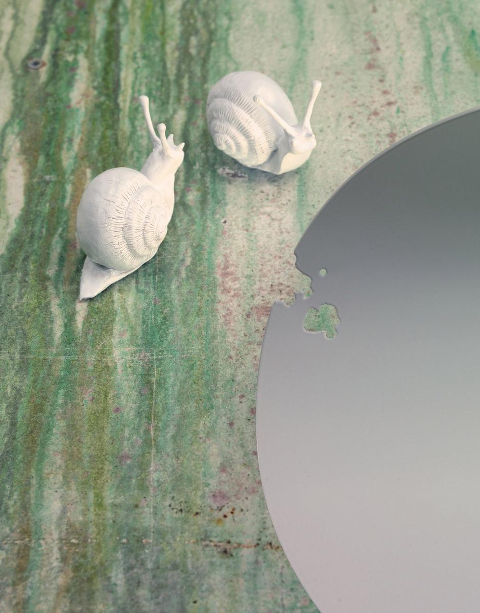 Aluminium wall lamp | Va.lentina by Karman