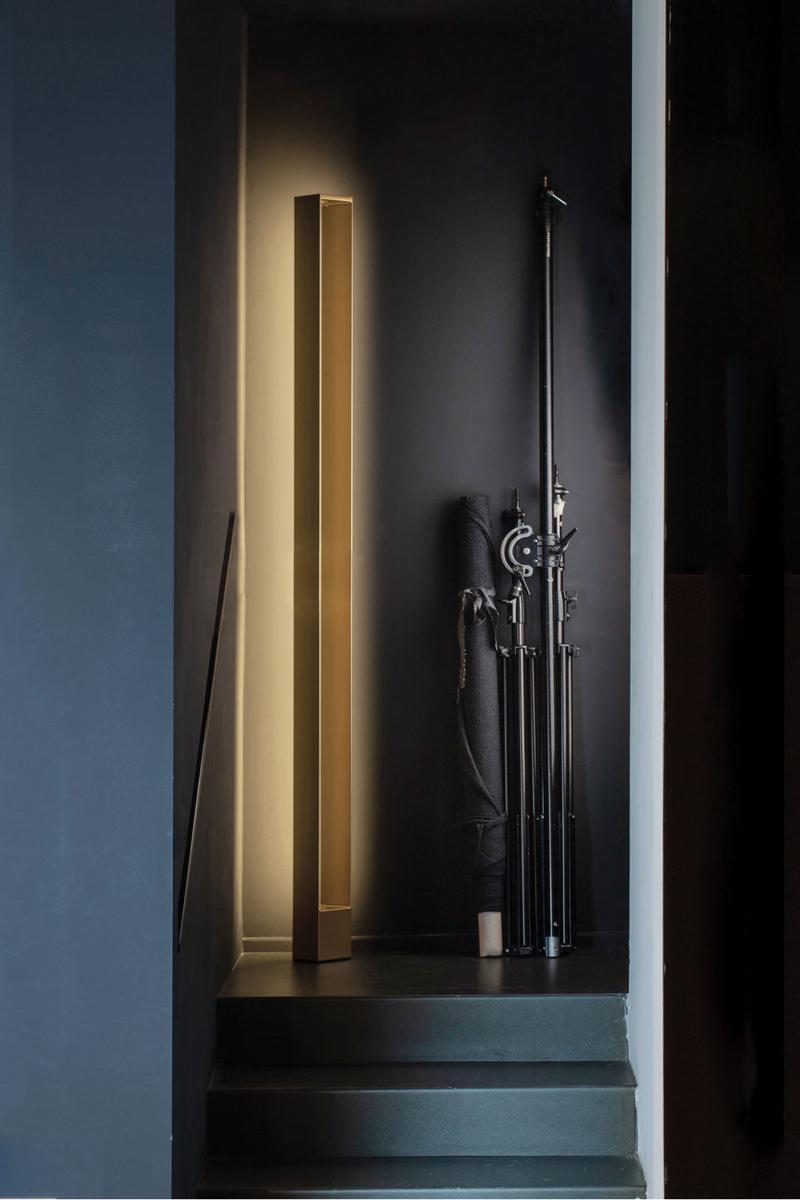 LED indirect light aluminium floor lamp | Tru by Nemo