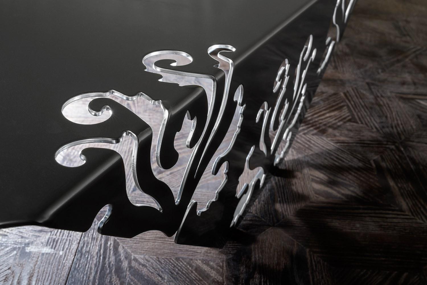 Square iron high side table | Macramé by Mantellassi 1926