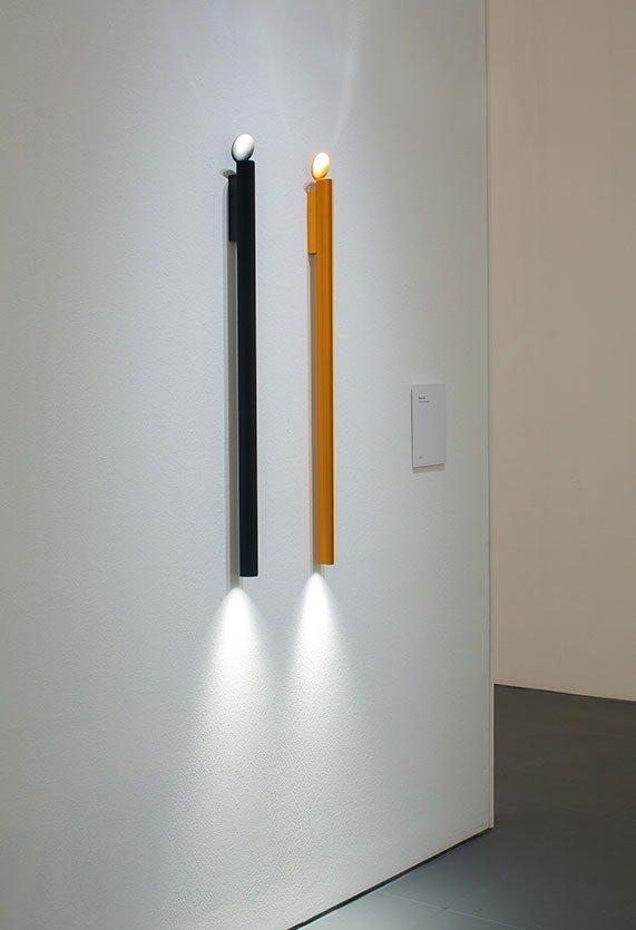 LED aluminium wall lamp | Flauta Riga Indoor by Flos