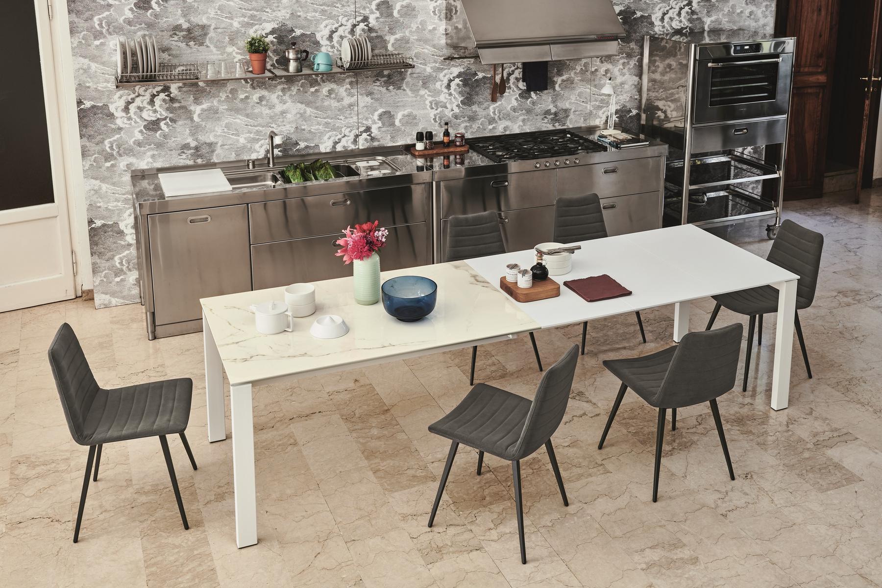 Extending rectangular steel and wood table | Badù by Midj