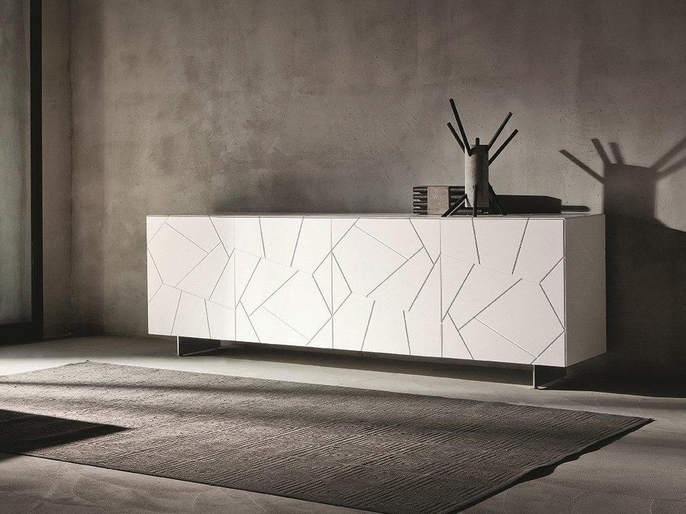 Wooden sideboard with doors | Segno S3 by Riflessi