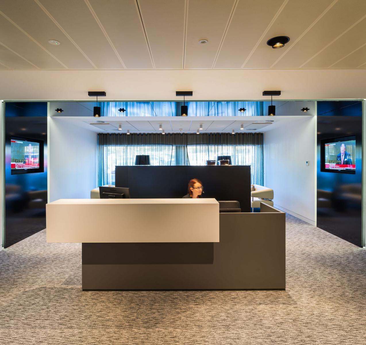 Ceiling aluminium spotlight | Coolfin by Dark