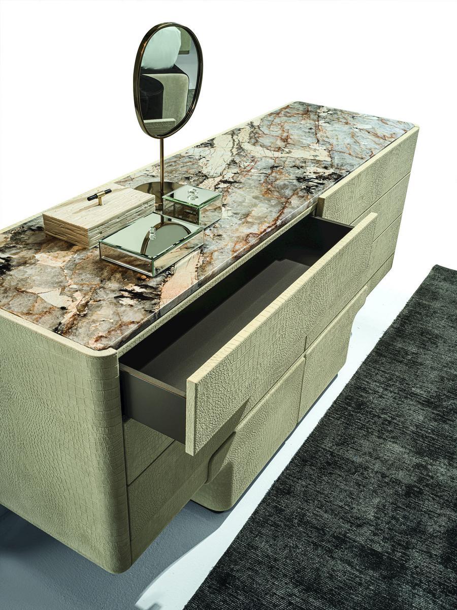 Rectangular metal chest of drawers with integrated handles | Do by Longhi