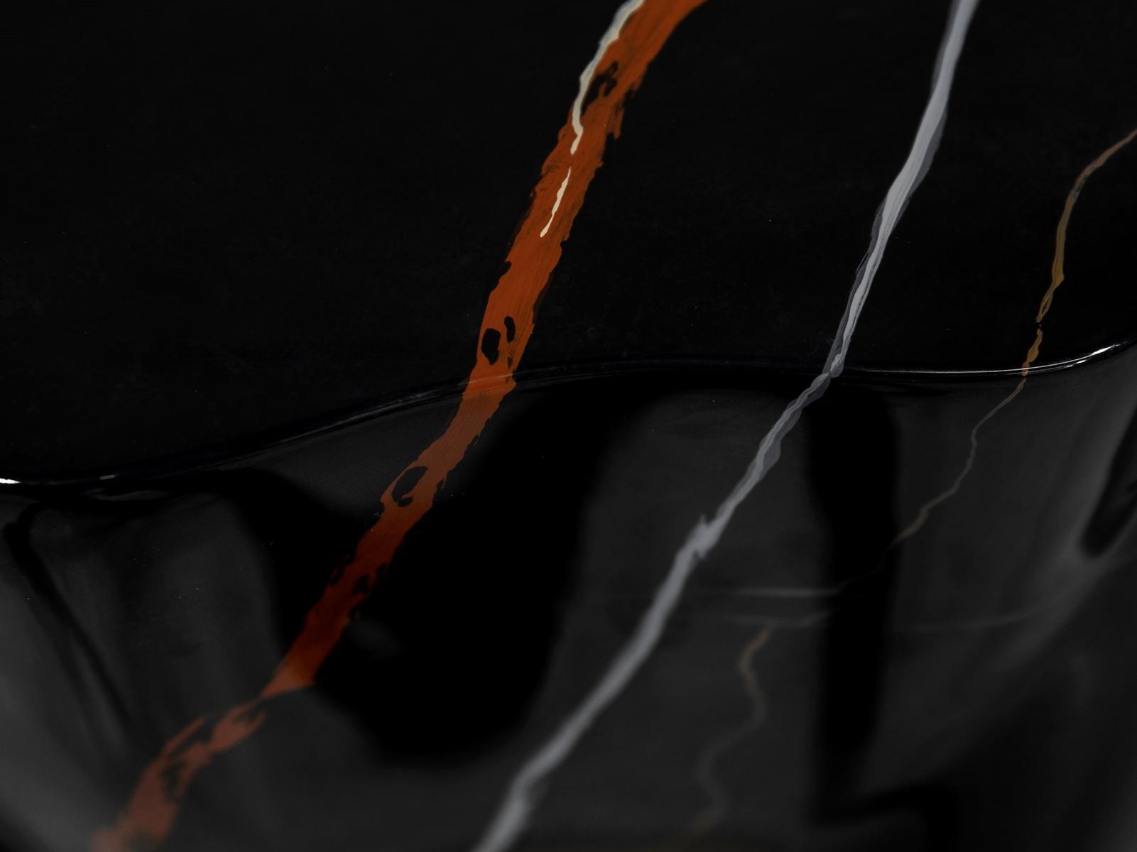 Glass-fibre side table | Monochrome Faux-marble by Boca Do Lobo