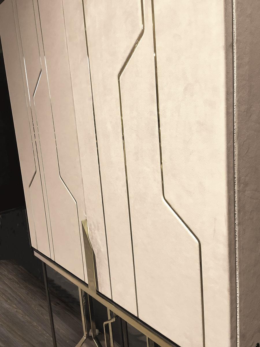 Stone bar cabinet | Ginza Bar by Longhi