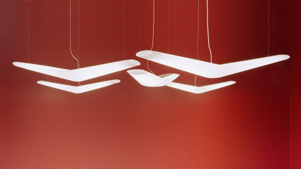 Direct light fluorescent pendant lamp | Mouette Symmetric by Artemide