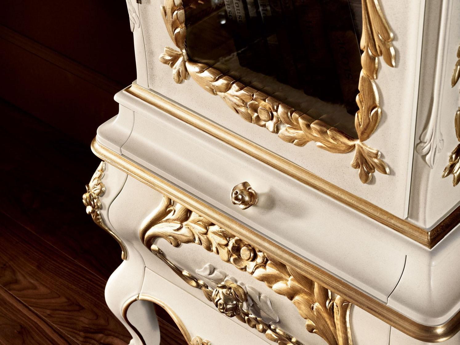 Solid wood display cabinet | 11103 by Modenese Gastone