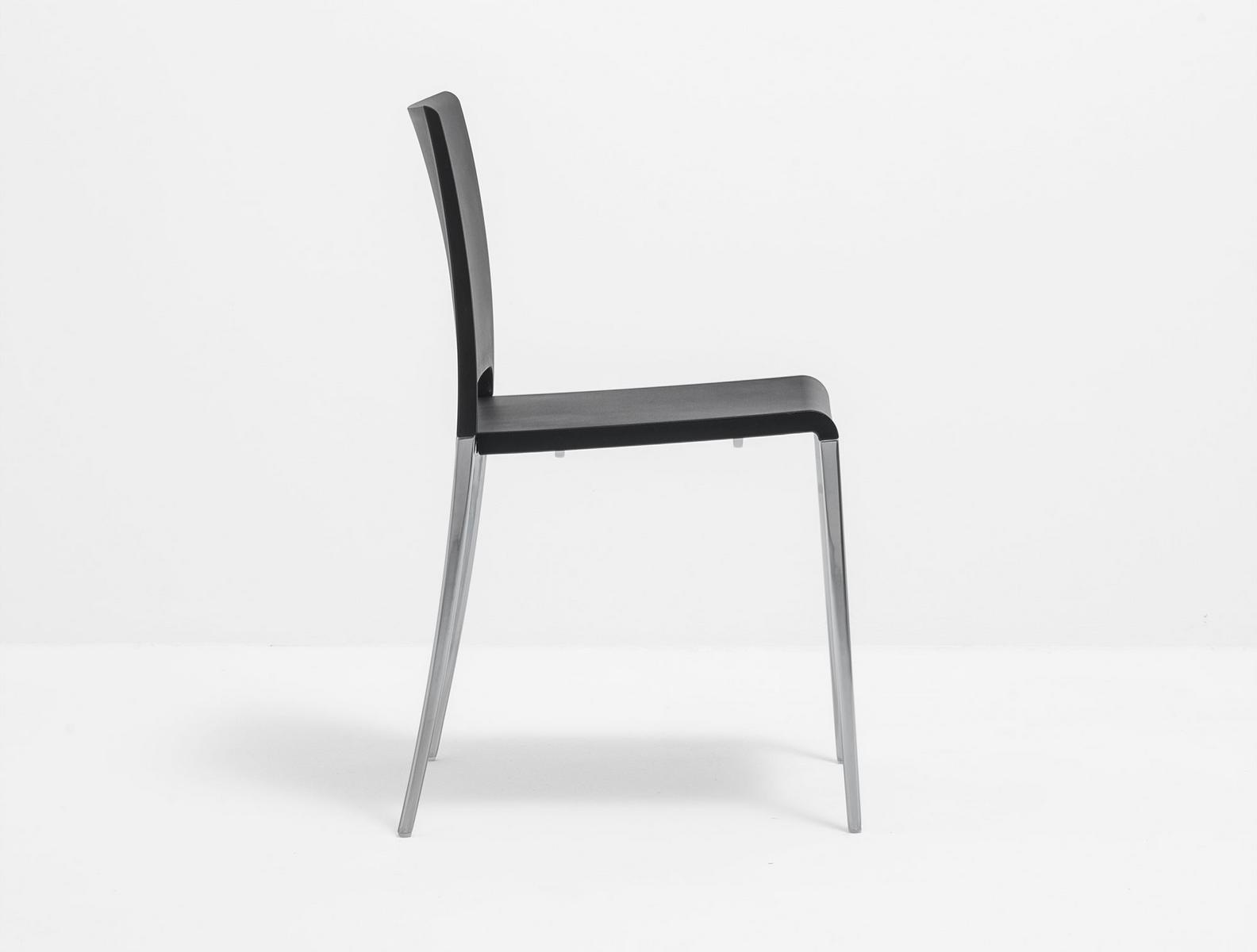 Stackable aluminium chair | Mya 700 by Pedrali