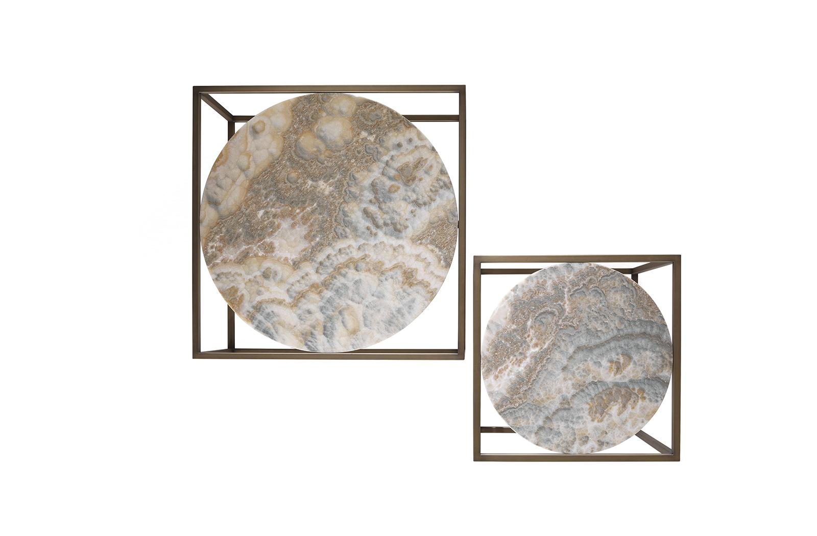 Low square onyx and metal coffee table | Norrebro by Gianfranco Ferre Home