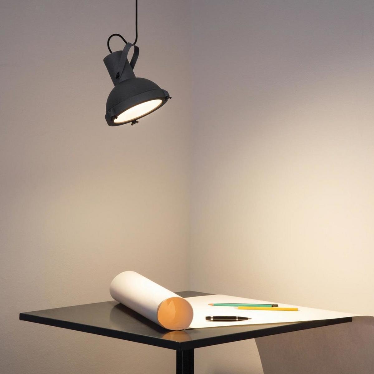 Swivel aluminium pendant lamp | Projecteur 165 by Nemo