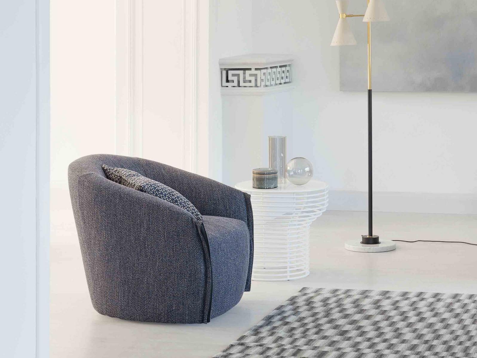 Swivel upholstered leather armchair with armrests | Bodo by Bonaldo