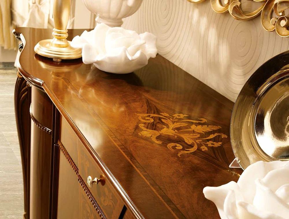 Living room set in a classic style | Principessa by Signorini Coco