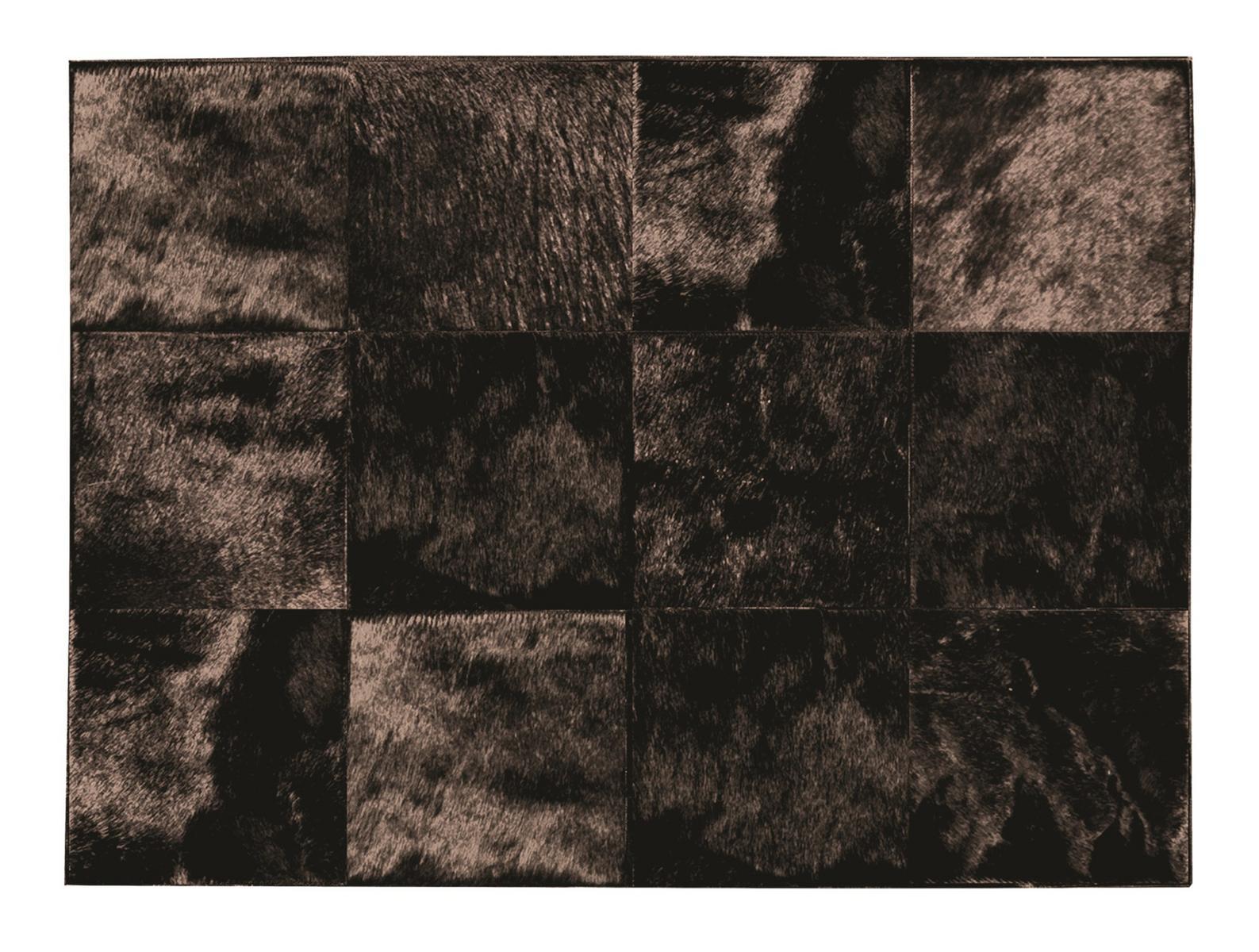 Square rug | Cow Carpet by Longhi