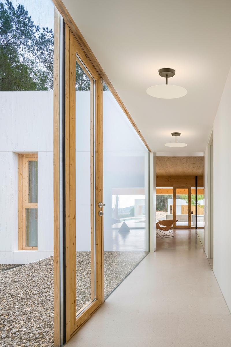 LED metal ceiling lamp | Flat 5920 by Vibia