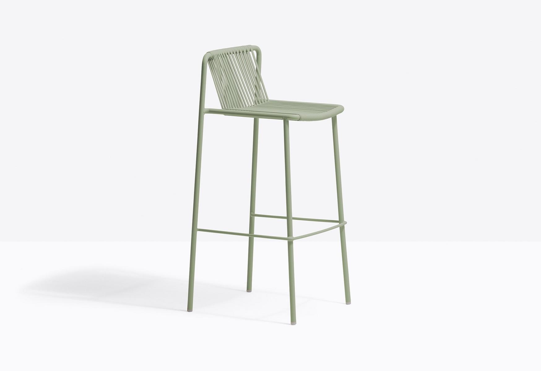 Powder coated steel garden stool | Tribeca 3668 by Pedrali