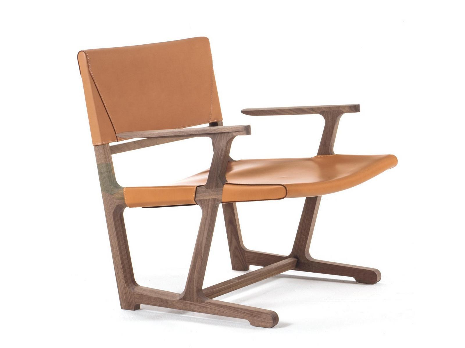 Tanned leather armchair with armrests | Ainda by Frigerio