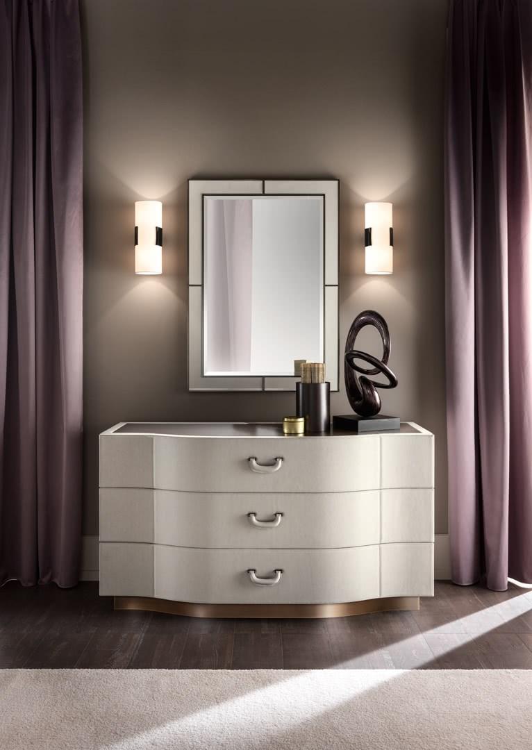 Leather chest of drawers | Valentino by Cantori