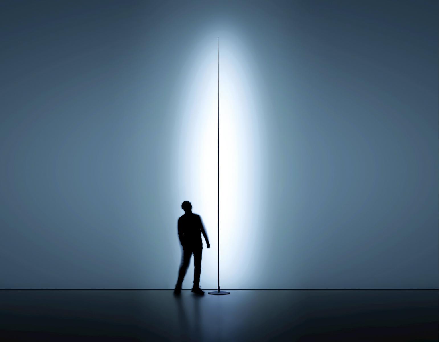 LED glass-fibre and metal floor lamp | Origine by Davide Groppi