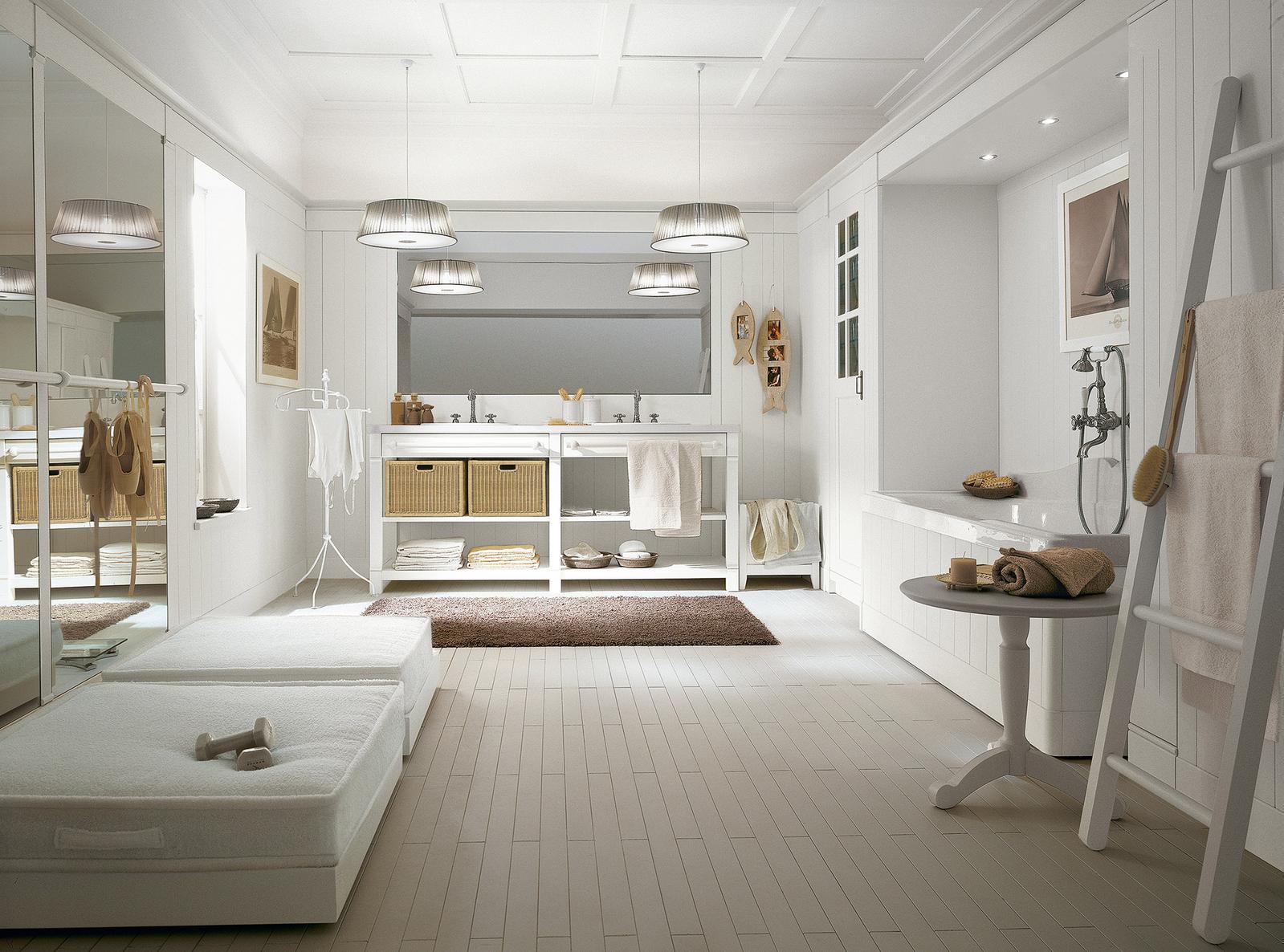 Uv lacquered bathroom | English Mood by Minacciolo