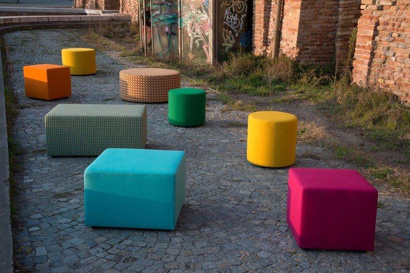 Upholstered square fabric pouf | Basic by Domingo salotti