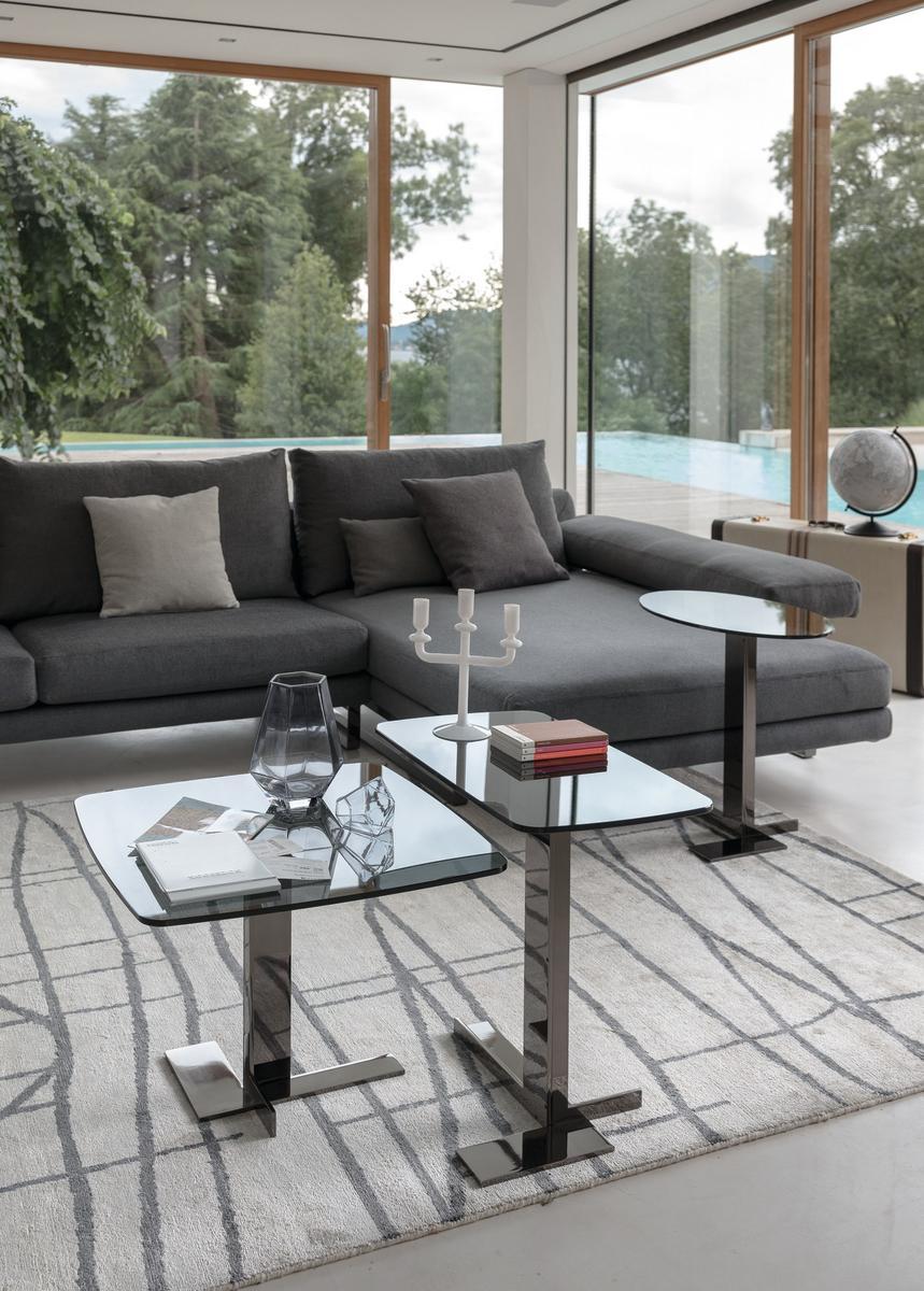 Square glass side table | Lith by Arketipo