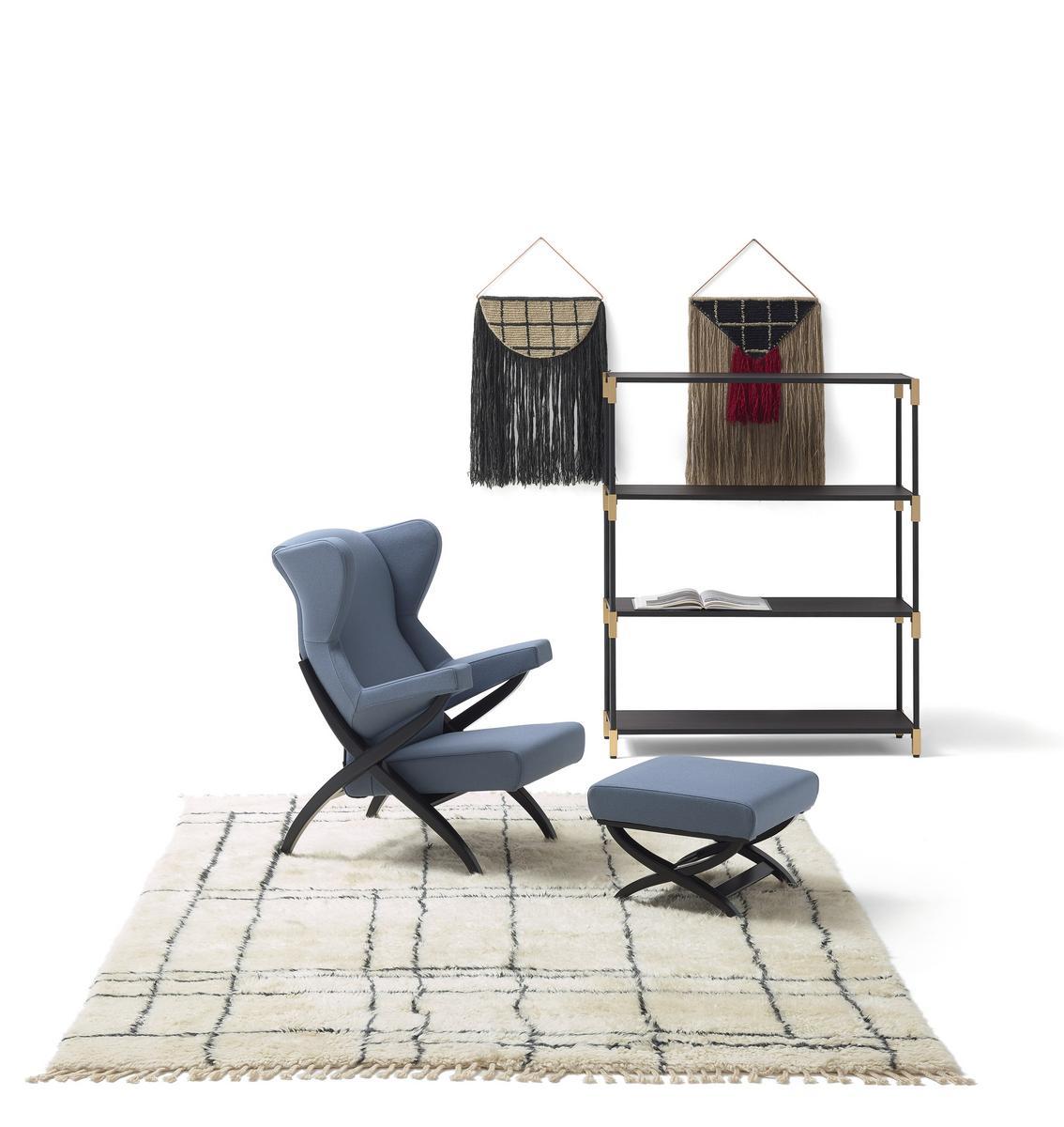 Fabric armchair with armrests | Fiorenza by Arflex